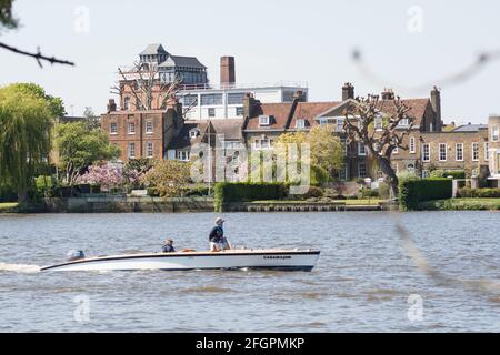 Fuller's Brewery Chiswick - fabbrica di birra Fuller, Smith & Turner Griffin a Chiswick, Londra, Regno Unito Foto Stock