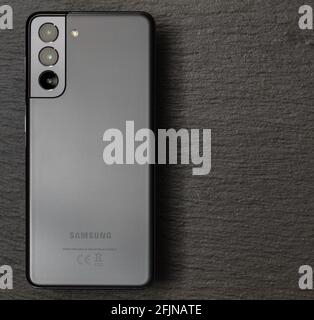 Seoul, Corea del Sud - 24 aprile 2021: Samsung Galaxy S21 Phantom Grey Foto Stock