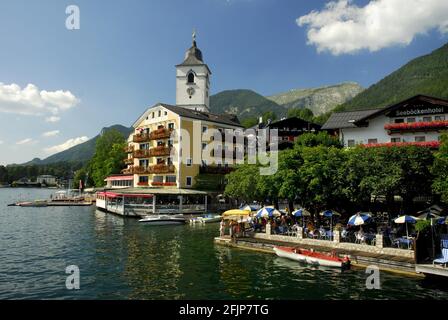 Hotel 'im Weissen Roessl', Weisses, St. Wolfgang, Wolfgangsee, Salzkammergut, Austria Foto Stock