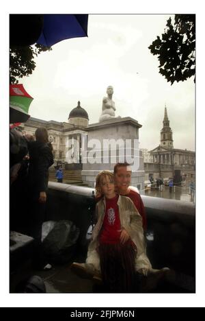 Marc Quinn ALISON INCINTA installato su Trafalgar Square Fouth Plinto pic David Sandison 15/9/2005 Foto Stock