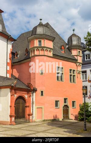 Edificio rosso della casa di mercanti di Coblenza, Germania Foto Stock