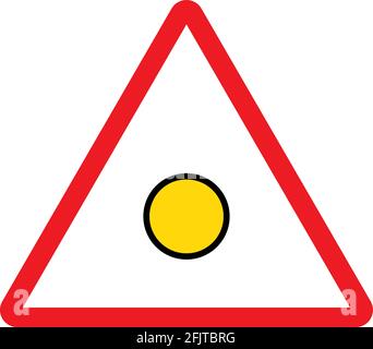Segnale luce lampeggiante di emergenza. Sfondo triangolo rosso. Simboli e simboli di sicurezza. Illustrazione Vettoriale