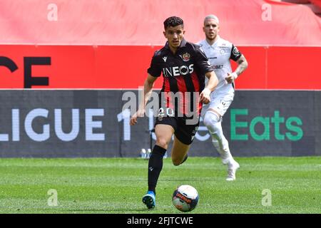 Yucef Atal - CALCIO : Nizza vs Montpellier - Ligue 1 Uber mangia a Nizza, Francia il 25 aprile 2021. Nizza ha vinto 3-1. (Foto di Lionel Urman/Sipa USA) Foto Stock