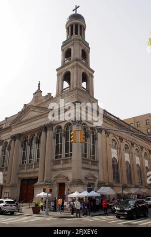 Chiesa di nostra Signora di Pompei, chiesa parrocchiale cattolica, dedicata nel 1928, situata nel quartiere South Village di Manhattan, New York, NY, USA Foto Stock