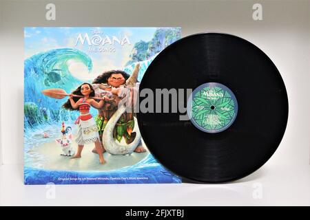 Moana The Songs di Disney, disco in vinile LP su sfondo bianco Foto Stock