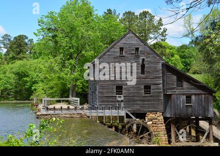 L'era coloniale Yates frantoio situato a sud di Raleigh North Carolina. Foto Stock