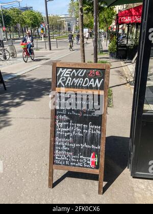 Menu RAMADAN A PARIGI Foto Stock