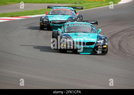 Le vetture BMW E89 Z4 del team BMW Vita4one partecipano al Campionato europeo FIA GT1 al circuito di Mosca nella regione di Mosca, in Russia Foto Stock