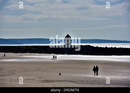 Viaggio post Covid. Località balneare Porthcawl, Bridgend, Galles del Sud si prepara per la stagione estiva 2021 dopo il blocco Foto Stock