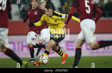 Firo: Calcio, Calcio, 01/19/2016 1. Bundesliga, 1. BL Stagione 2015/2016 Test Match BVB Borussia Dortmund - Sparta Praga 3: 1 azione individuale Janni Luca Serra | utilizzo in tutto il mondo Foto Stock