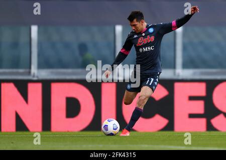 Hirving Lozano della SSC Napoli in azione durante la Serie A match tra Juventus FC e SSC Napoli. Foto Stock
