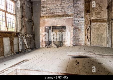 Piano superiore della Cappella di Odda, una delle chiese sassone più complete sopravvissute d'Inghilterra, costruita nel 1056 dal conte Odda a Deerhurst, Gloucestershire. Foto Stock