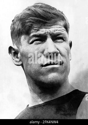 Jim Thorpe. Ritratto dell'atleta americano e medaglia d'oro olimpica, James Francis Thorpe (1887-1953), 1912 Foto Stock