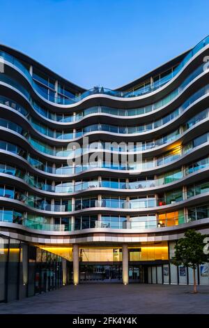 Inghilterra, Londra, Vauxhall, Battersea, Albion Riverside Apartment Complex *** Local Caption *** UK,United Kingdom,Great Britain,Britain,British,Englis Foto Stock