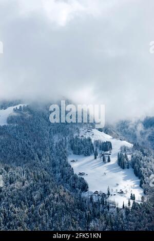 Svizzera, Vaud, Waadt, Hiver, inverno, neige, Schnee, Snow, Les Avents, montagnes, Berge, montagne, chalet Chalet *** Local Caption *** Swit Foto Stock