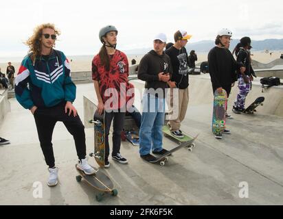 Skateboarders, Venice Beach, Los Angeles, California, USA Foto Stock