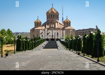 Cattedrale di San Gregorio Lusavurich (Illuminatore) a Yerevan, la più grande cattedrale della Chiesa Apostolica Armena Foto Stock