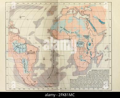 Mappa geologica dell'Africa e del Sud America dalla parte iniziale dell'epoca terziaria dal Libro 'Gran Bretagna attraverso i mari : Africa : A history and description of the British Empire in Africa ' di Johnston, Harry Hamilton, Sir, 1858-1927 pubblicato nel 1910 a Londra dal depositario della National Society Foto Stock