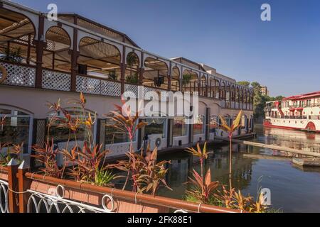 Vista sulle rive del Nilo al Cairo Foto Stock