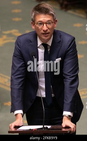 Vice primo ministro e ministro dell'Economia e del lavoro Pierre-Yves Dermagne nella foto, durante una sessione plenaria della camera del parlamento federale i Foto Stock