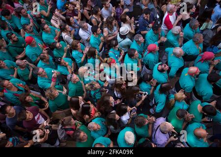 Tarragona, Spagna, 19 settembre 2019 - il team di Castells si prepara a costruire la torre umana Foto Stock