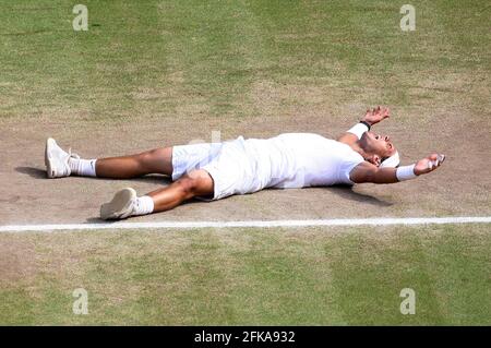 WIMBLEDON 2010. 9° giorno. 2/7/2010. FINALE UOMO. RAFEAL NADEL V TOMAS BERDYCH. IMMAGINE DAVID ASHDOWN Foto Stock