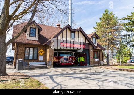 Indianapolis, IN - 30 marzo 2021: Stazione dei vigili del fuoco di Indianapolis n. 32 Broad Ripple, sul registro nazionale dei luoghi storici. Foto Stock