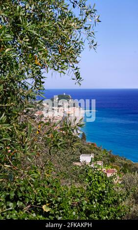 Paesaggi naturali della costa ligure di Varigotti in Italia Foto Stock