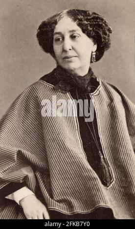 George Sand (1804-1876) Fotografia di Nadar Cabinet Card format Paris, Fondation Napoléon Foto Stock