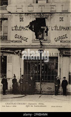 Château-Thierry. Distruzioni causate durante la prima guerra mondiale. Effetti dei bombardamenti nel settembre 1914 Dipartimento francese: 02 - Aisne Postcard Foto Stock