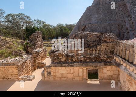 I ruderi di antiche città maya di Uxmal. UNESCO World Heritage Site, Yucatan, Messico Foto Stock