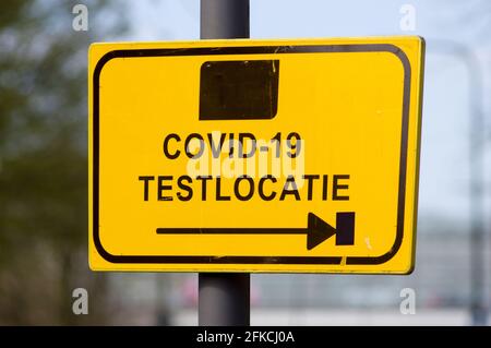 Il cartello olandese ito indica un centro di test nei Paesi Bassi. Foto Stock