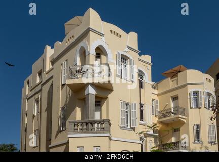 Il Palm casa costruita in stile eclettico stile di architettura progettata dall architetto Tabachnick in Nahalat Binyamin street downtown Tel Aviv Israele Foto Stock