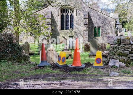 Danni alle pareti a St Marys Long Preston Foto Stock