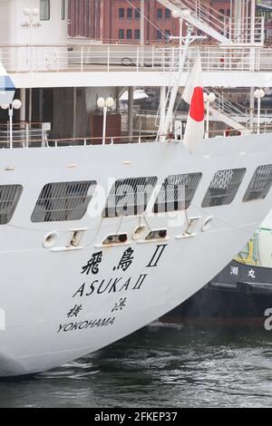 Kanagawa, Giappone. 01 Maggio 2021. Asuka II, la nave da crociera più grande del Giappone, ha confermato che un passeggero è stato infettato con Covid-19 durante la navigazione, e la nave è stata fermata e restituita al porto di Yokohama. Il 1 maggio 2021 a Kanagawa, Giappone. (Foto di Kazuki Oishi/Sipa USA) **Japan out** Credit: Sipa USA/Alamy Live News Foto Stock