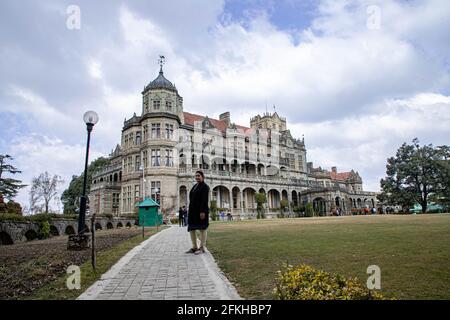 ritratto di una donna presso l'istituto indiano di studi avanzati nel shimla.it è un'istituzione basata sulla ricarica a shimla, himachal pradesh. Foto Stock