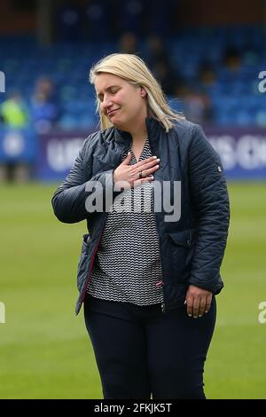 Manager Emma Hayes (Chelsea) con un cuore felice dopo aver portato Chelsea alla finale della Champions League durante la partita semi finale della UEFA Women's Champions League tra Chelsea e Bayern Monaco a Kingsmeadow a Londra, Inghilterra. Foto Stock