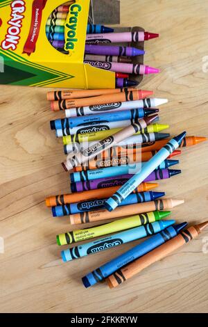 I pastelli di Crayola sono articoli d'arte popolari per i bambini, Stati Uniti Foto Stock