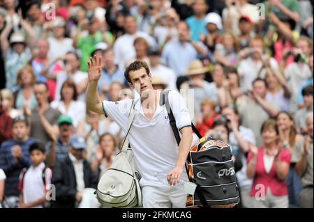 WIMBLEDON 2009 6° GIORNO. 27/6/09. E MURRAY V VIKTOR TROICKI. IMMAGINE DAVID ASHDOWN Foto Stock