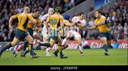 INGHILTERRA V AUSTRALIA A TWICKENHAM. 15/11/2008. RIKI FLUTEY. IMMAGINE DAVID ASHDOWN Foto Stock