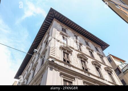 Esterno tipico della casa residenziale italiana a Firenze Foto Stock