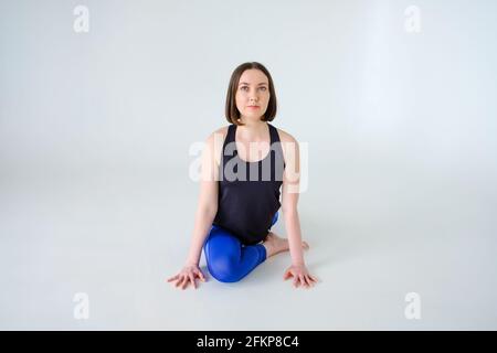 EKA pada rajakapotasana re poncione a una gamba. Foto Stock