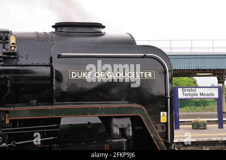 Unico BR Standard Class 8P Pacific No 71000 Duca di Gloucester in attesa alla stazione Bristol Temple Meads prima di trasportare il Torbay Express 18.07.2010. Foto Stock