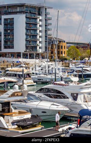 Ocean Village Marina a Southampton, Regno Unito Foto Stock