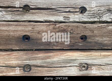 closeup vista dall'alto delle vecchie linee ferroviarie in legno riproposto legname retrò Foto Stock