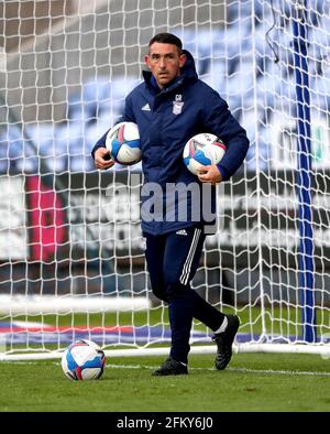 Ipswich Town prima allenatore di squadra Gary Roberts prima della partita Sky Bet League One a Montgomery Waters Meadow, Shrewsbury. Data immagine: Martedì 4 maggio 2021. Foto Stock