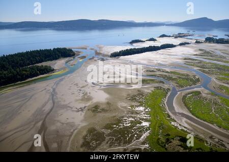 Shoal Islands, Chemainus River Estuary, Chemainus Valley, British Columbia, Canada. Foto Stock