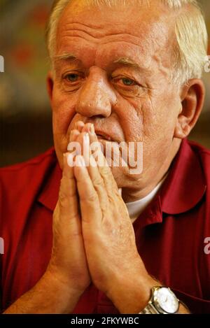 Conferenza stampa di Alan John Davies, cittadino britannico È stato in carcere in Thailandia negli ultimi 17 anni pic David Sandison Foto Stock