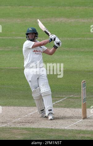 Steven Mullaney ha colpito 6 corse per Nottinghamshire durante Nottinghamshire CCC vs Essex CCC, Specsavers County Championship Division 1 Cricket a Trent Br Foto Stock