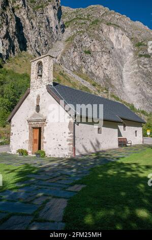 Cappella di Saint-Sauveur (XVII secolo), le Bourg d’Arud, Les Deux-Alpes, valle del Veneon, Isere (38), Regione Auvergne-Rhone-Alpes, Francia Foto Stock